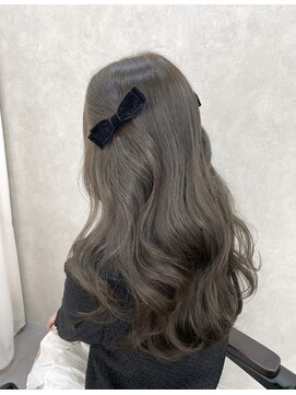 リシェル(RICHEL) オリーブカラー/オリーブグレージュ/レイヤーカット/艶髪