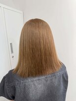 ワンズクロエ 原宿店(ONE's Chloe)&nbsp;くびれヘアアプリコットオレンジハイライトカラーくすみベージュ