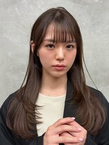 ルース(RUTH)&nbsp;透明感カラー レイヤーカット ロング