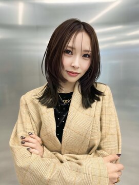 エヴァン(HEVIN) グレーブラウン