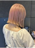 ピンクベージュ