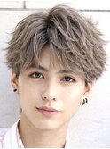 ハイトーンカラーフェザーパーマニュアンスパーマセンターパート