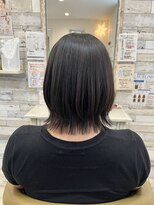 フゥカ 売市店(fuka)&nbsp;切りっぱなしくびれボブ×縮毛矯正　八戸