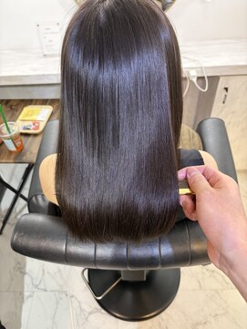 アールサロン アザブジュウバン(Rr SALON Azabu juban) サファイア　Rr SALON HYDRO TRATMENT