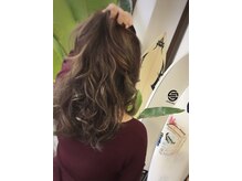 ルーツ ヘアー(Roots hair)