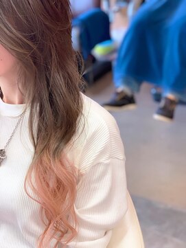 ヘアーメイク リボーン ムーヴ(hair make re:bbon move) 毛先グラデーション×ペールピンク