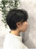 センターパートインナーカラー