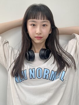 ベル 銀座5丁目店(Belle) カジュアルなオン眉ストレートロング【Belle Ginza5丁目】