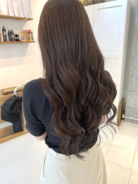 センスヘア(SENSE Hair) 赤みを抑えたマットブラウンカラー