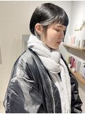 "久保田"ワイドバングおんまゆミニボブインナーカラーグレー