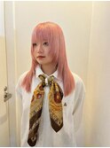 ペールピンク　顔周りカット　顔周りレイヤー ケアブリーチ 原宿