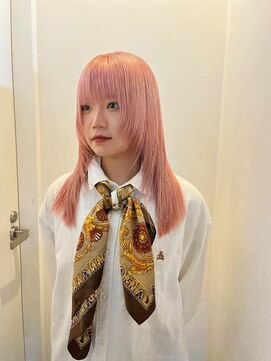 アルカナ 明治神宮前原宿(ARCANA) ペールピンク　顔周りカット　顔周りレイヤー ケアブリーチ 原宿