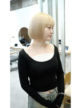 イオエ 梅田(ioe) ニュアンスカラー/グレージュ/ツヤ髪スタイル/髪質改善/縮毛矯正