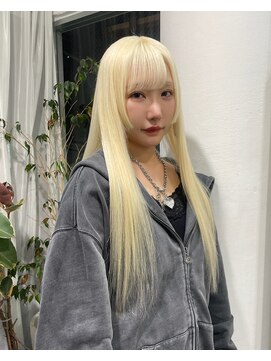 ジーナ オモテサンドウ(XENA) 【シールエクステ】ハイトーンロング×抜きっぱなしブロンド