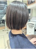ボブ/切りっぱなし/内巻きボブ