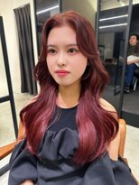 ネモネ バイ ミリー 梅田茶屋町(nemone by milly)&nbsp;ワインレッドくびれヘアー