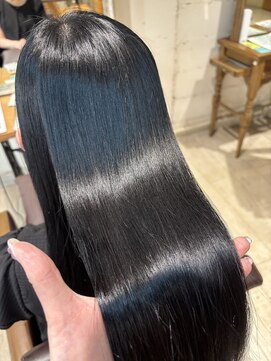 サロン ド ソーホー 蕨(Salon de SOHO) 質感再生整システムトリートメント【中川 史菜】