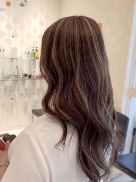 ヘアアンドビューティー クアトロ 戸祭店(QUATRO) ハイライト