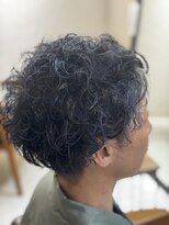 ラブヘアーグリーン(LOVEHAIRGREeN)&nbsp;アシメパーマ+ブルーメッシュ