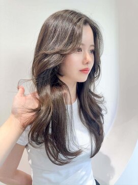 ノエシキカ(noe sikika) ミディアムヘア/暗めカラー/グランマッシュ/栄a62