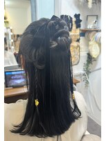 シーム 浦添店(SI6)&nbsp;カチモリデザインハーフアップ