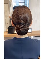 ヴィサージュクルー(VISAGE crew)&nbsp;綺麗めフォーマルヘアセット！