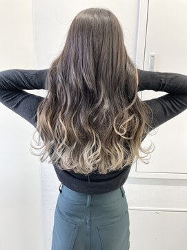 アライブ キチジョウジ(ALIVE Kichijoji) ホワイトベージュグラデーションカラー