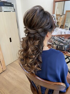 ロカット サロン(Roquat Salon) ハーフアップロングアレンジ【ヘアセット/立川/立川南/八王子】