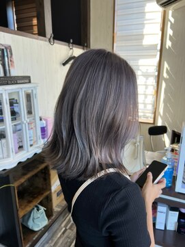 ヘアー リードレス(hair Re:dress) 大人可愛いうるツヤ髪透明感外ハネミディハイトーン20代30代