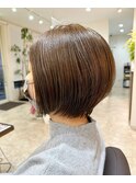 ショートボブ