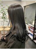 エギョモリ刈り上げボブこなれヘアーバニラベージュカシスレッド