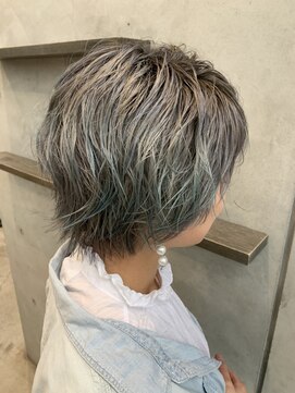 ヘアスペース エーアイアール(Hair Space A.I.R) ショート×ハイトーンカラー
