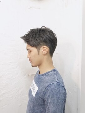 アンフィ 新杉田(Anphi) アップバングスタイル