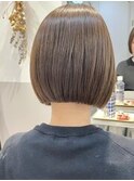 大人可愛い20代30代40代前下がりショートボブ【GRAFF銀座】