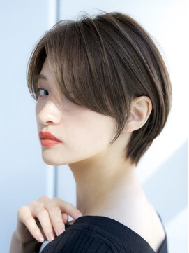 エインアンリー 表参道(AIN.ANLY.) 前髪なし大人ショート30代40代50代 【AIN.表参道】川原大地