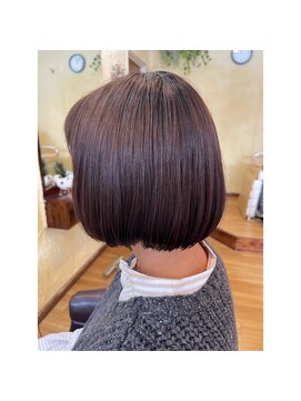 キキ 美容室(KIKI) ミニボブスタイル