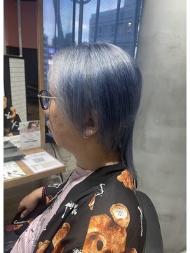 リーオオサカ(Lee Osaka) Wカラー×アッシュグレー×東芽生