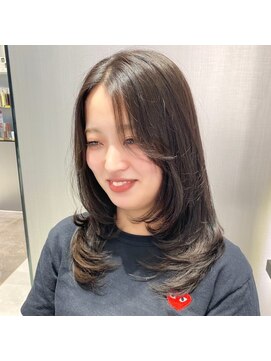 ハルキミナト ジャパン ヨコハマ(HARUKI MINATO japan YOKOHAMA) レイヤーカットで叶う大人可愛いヘアスタイル