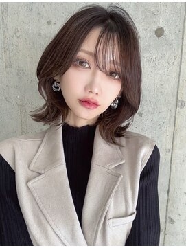 ボンドストーリー(Bond Story) 丸みショート×ピンクグレージュ