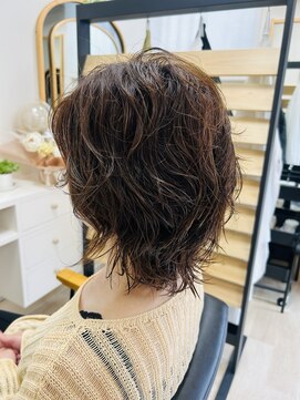 コリナ(Ko.Ri.Na) 20代30代40代50代大人女性パーマ