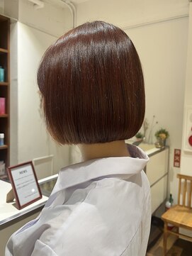 クラップス 杉田店(CLAPS) ぱつっとボブ/切りっぱなしボブ/内巻きボブ/カシスレッド