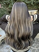 ディモアンド 表参道(Dimo&)&nbsp;xハイライト/イメチェン/ホワイトブロンド/外ハネボブ/美髪/