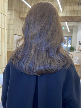 パークレーン アイス イヴェン(park lane ICI yeven) ブリーチなしミディアムセミロングレイヤーベージュグレージュ