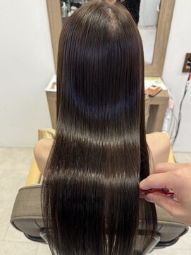 ルアン 大分駅店(ruen) 縮毛矯正/髪質改善/ストレートパーマ/艶髪