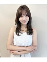 マリアバイアフロート(Maria by AFLOAT)&nbsp;大人ハッシュレイヤーカットロングウルフオリーブベージュ