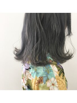 キー(kii) ブルーアッシュ