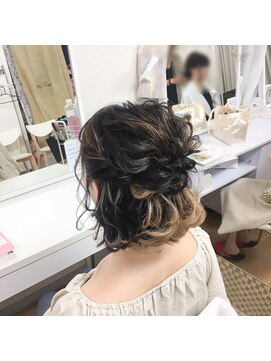 ヘアセット専門店 ナゴミ 池袋店(nagomi) ルーズハーフアップ
