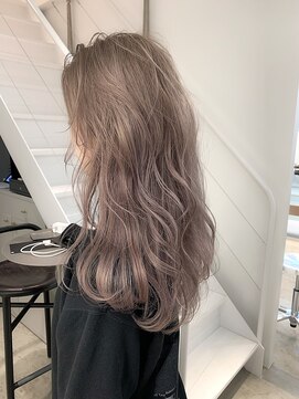 シキ 渋谷(siki) 【siki】まろやかオリーブグレー(原宿/表参道)