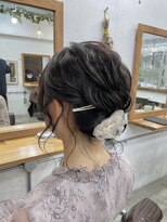 リッカ(RICCA)&nbsp;結婚式ヘア/グレージュカラー/ココアベージュ 20代 30代　I-1117