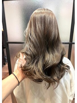 プチメゾントウキョウ(Petit Maison Tokyo) 透明感グレージュ_ブリーチなしダブルカラー